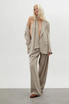 ELİ ATKI DETAYLI OVERSIZE BLAZER