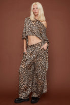 MOİ ASİMETRİK LEOPAR DESENLİ PANÇO