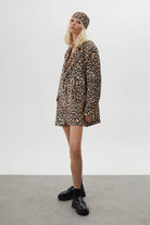 ELİ LEOPAR DESENLİ OVERSIZE BLAZER