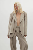 ELİ ATKI DETAYLI OVERSIZE BLAZER