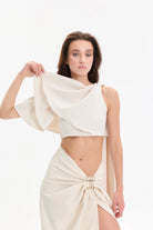 DUSK LOGO DETAYLI KREM RENGİ PELERİN HALTER ÜST