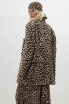 ELİ LEOPAR DESENLİ OVERSIZE BLAZER